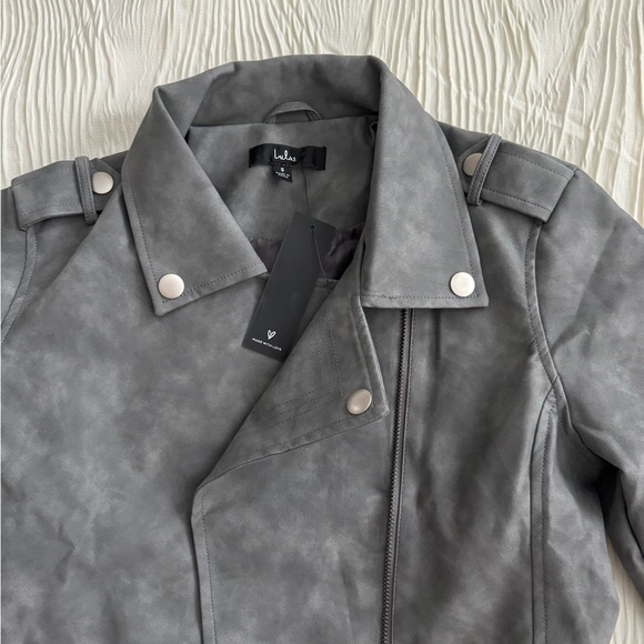 Lulu’s Grey Vegan Leather Moto Jacket - Picture 5 of 7